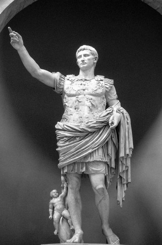 Augustus as Pontifex Maximus, marble statue, c. 20 bce, in the Vatican Museums